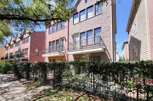 2904 Chenevert St, Houston, TX 77004 - Photo 45