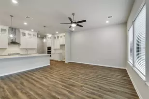 348 Summer Pl Dr, Montgomery, TX 77356 - Photo 11