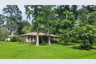 110 Sunset Boulevard, Conroe, TX 77303 - Photo 1