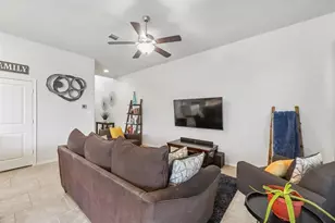 17023 Canosa Dr, Cypress, TX 77433 - Photo 5