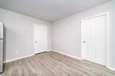 1309 Jefferson Street #c, Baytown, TX 77520 - Photo 5
