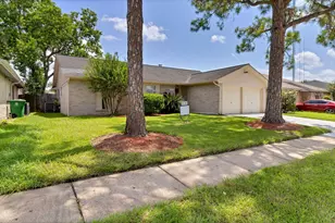 17131 Quail Park, Missouri City, TX 77489 - Photo 1