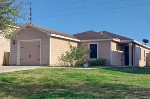 5834 Golden Cove Rd, Cove, TX 77523 - Photo 1