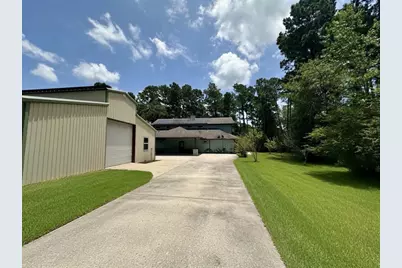 1145 Goodson Loop, Pinehurst, TX 77362 - Photo 43