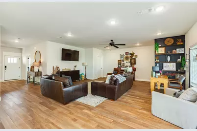 2 Greystone Court, Angleton, TX 77515 - Photo 13