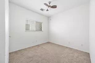 6162 Settlers Lake Cir E, Katy, TX 77449 - Photo 15