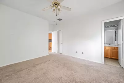 6162 Settlers Lake Circle E, Katy, TX 77449 - Photo 17