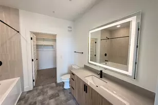 2520 Washington Ave, Houston, TX 77007 - Photo 7
