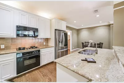 227 McGowen Street, Houston, TX 77006 - Photo 11