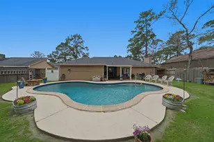 10023 Sweet Gum Ln, Baytown, TX 77521 - Photo 23