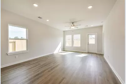 1992 Brookpointe Lane, Dayton, TX 77535 - Photo 3