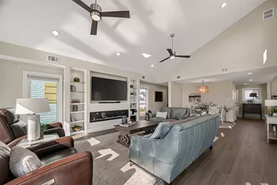 207 Lokai Street, Galveston, TX 77554 - Photo 7