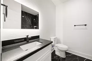 4104 Falls St, Houston, TX 77026 - Photo 11