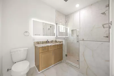 4104 Falls St, Houston, TX 77026 - Photo 23