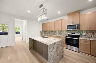 4104 Falls St, Houston, TX 77026 - Photo 17