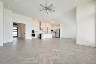 3019 Golden Isle Dr, Texas City, TX 77568 - Photo 7