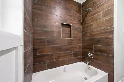 8423 Wier Drive, Houston, TX 77017 - Photo 15