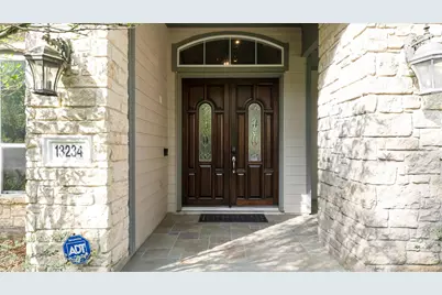 13234 Canyon Crest Lane N, Conroe, TX 77302 - Photo 3