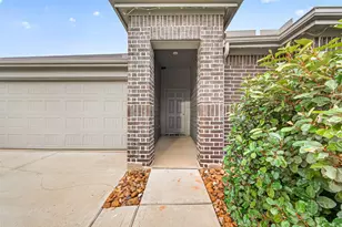 40310 Bermuda Ivy St, Magnolia, TX 77354 - Photo 3