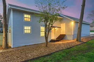 807 Paradise Ln, Montgomery, TX 77356 - Photo 3