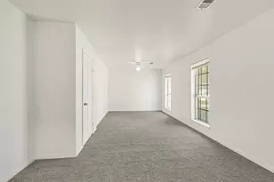 11423 Kirkmeadow Dr, Houston, TX 77089 - Photo 17