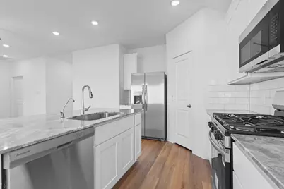 9011 Serene Haven, Rosharon, TX 77583 - Photo 7