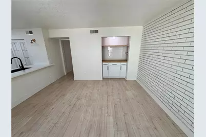 71 Cayenne Common, Lake Jackson, TX 77566 - Photo 25