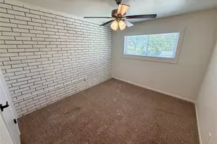 71 Cayenne Common, Lake Jackson, TX 77566 - Photo 39