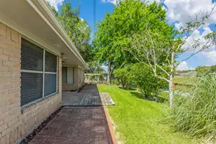2015 Braesmeadow Ln, Sugar Land, TX 77479 - Photo 25