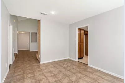 2015 Braesmeadow Lane, Sugar Land, TX 77479 - Photo 13