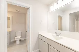 16611 Highland Country Dr, Cypress, TX 77433 - Photo 37