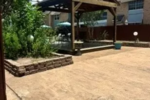 1433 Cedar Post Ln, Houston, TX 77055 - Photo 15