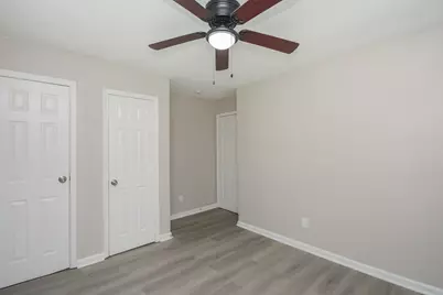 6014 Collingsworth Street #2, Houston, TX 77026 - Photo 11