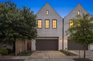 1024 Dorothy St, Houston, TX 77008 - Photo 1