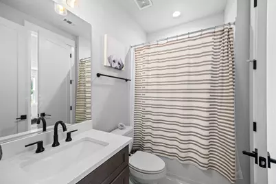 1024 Dorothy Street, Houston, TX 77008 - Photo 27