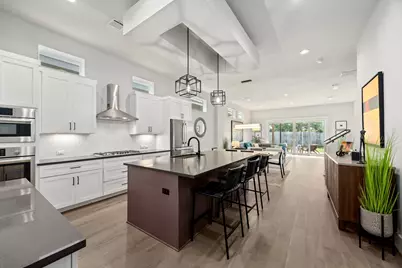 1024 Dorothy Street, Houston, TX 77008 - Photo 7