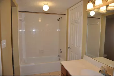 3754 Tanglewilde Street #C16, Houston, TX 77063 - Photo 25