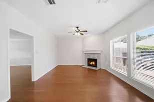 2255 Broadlawn Dr, Houston, TX 77058 - Photo 9