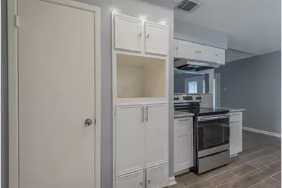 423 Gentilly Drive, Katy, TX 77450 - Photo 9