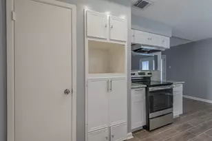 423 Gentilly Dr, Katy, TX 77450 - Photo 9