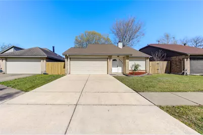 2036 Woodland Hills Drive, Missouri City, TX 77489 - Photo 3