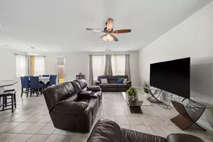 19826 Belissima Aurora Ln, Cypress, TX 77433 - Photo 5