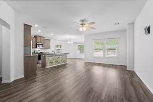 1939 Thorndyke Ln, Bryan, TX 77807 - Photo 9