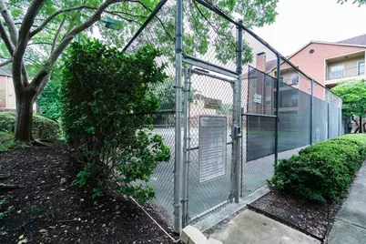 10811 Richmond Avenue #39, Houston, TX 77042 - Photo 17