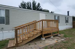 502 Magnusson, Palacios, TX 77414 - Photo 19