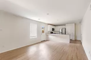 4343 Palmetto Grv Ln, Baytown, TX 77521 - Photo 9