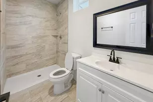 6707 Avenue F, Houston, TX 77011 - Photo 11
