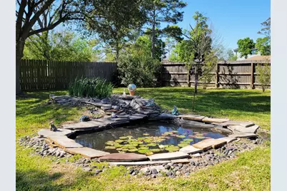 519 N Shady Lane, La Porte, TX 77571 - Photo 17