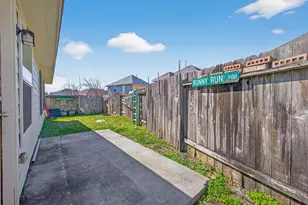 1511 Imperial Manor Ln, Houston, TX 77073 - Photo 33