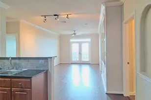 1711 Old Spanish Trl, Houston, TX 77054 - Photo 9